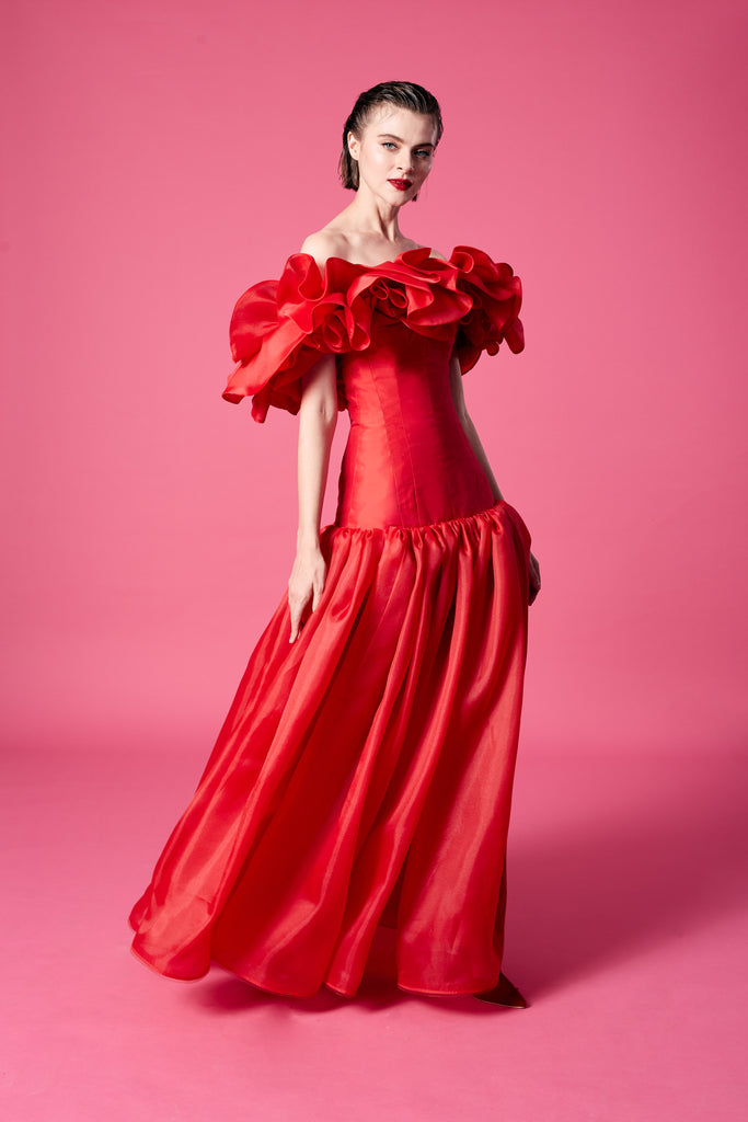 07.	Red ruffle off-shoulder dress